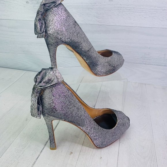 Badgley Mischka Sliver Peep Toe Bow Back Slip On Evening Party Dress Shoes Sz 8 - Picture 6 of 10